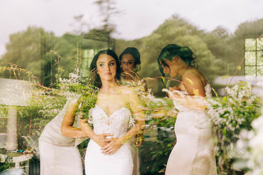 Bridal preparations at Rathsallagh House